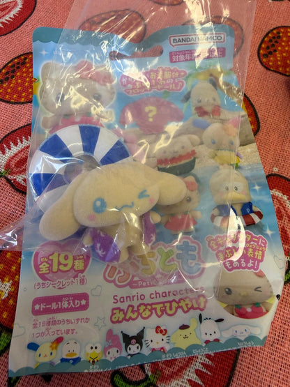 Bandai Play Toys - Sanrio Characters 迷你朋友仔 一同曬黑盲包